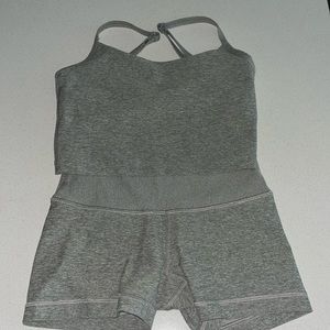 Aritzia workout set